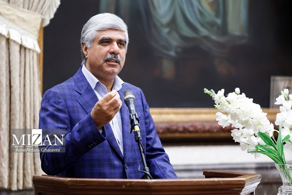آیین پرسه فردوس کاویانی /تصویر 13 1696538299 405 آیین پرسه فردوس کاویانی تصویر