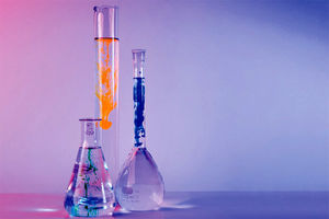 آیا علم می‌تواند داور بی طرف حقیقت باشد؟