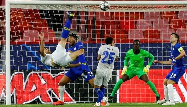 (عکس) انگستان ایرانی‌ها را با گل‌های زیبا به خاطر می‌سپارد