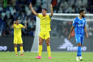 لایی زدن کریس رونالدو به بازیکن استقلال در لیگ قهرمانان/ ویدئو