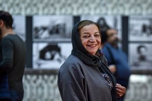 شب‌ها با قرص آرامبخش می‌خوابیدم/ همه وقت من صرف درخواست نامه برای سفارت‌خانه‌ها و ویزا می‌شد