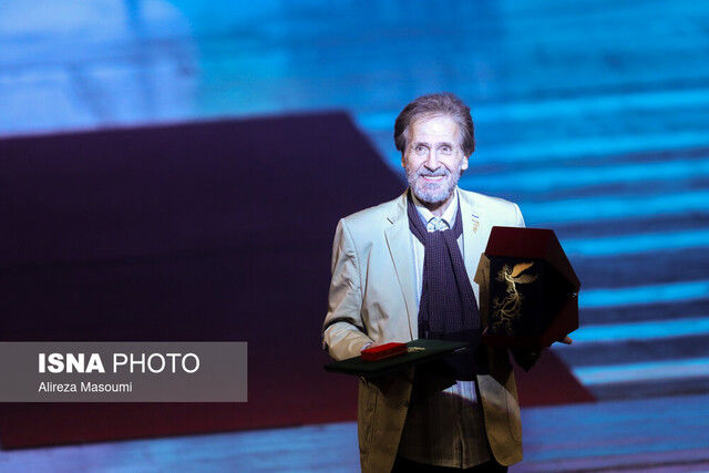 1706779537 582 در افتتاحیه جشنواره فیلم فجر چه گذشت؟