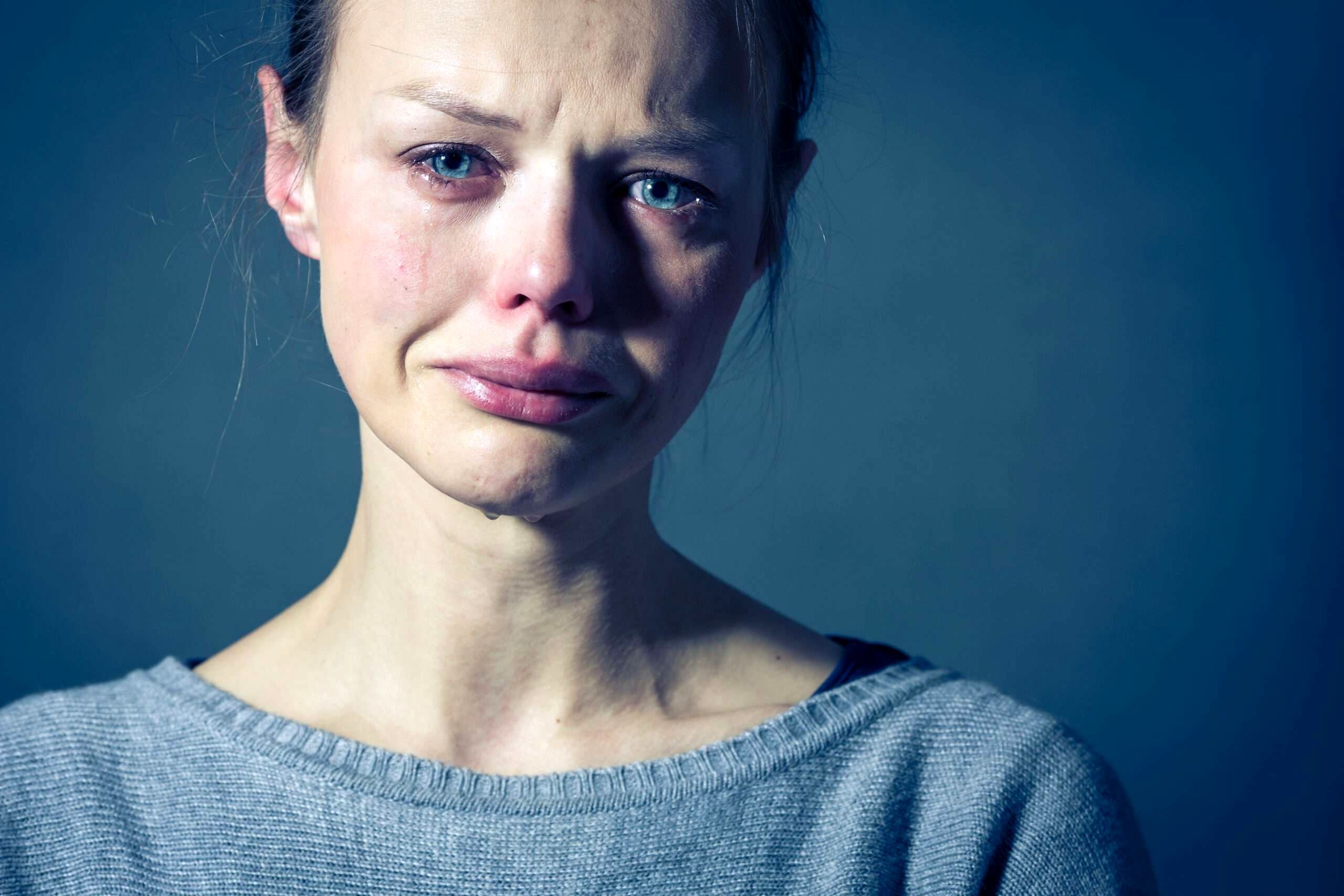 با "دلسوزی برای خود" و حس "قربانی شدن" خداحافظی کنید_صبح سریع 4 ذهنیت قربانی شدن