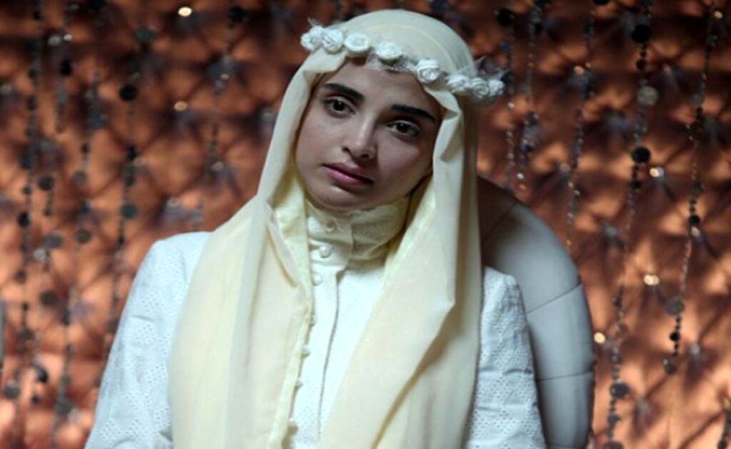 1719620613 175 بیوگرافی الهه حصاری بازیگر سینما و تلویزیون صبح سریع