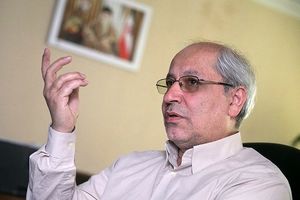 از سال ۱۳۹۶ به بعد، تا اطلاع ثانوی، دوران رؤسای جمهور محبوب به سر آمده/ مردم! شما در هر حال، دوران دشواری را در پیش خواهید داشت/ بر سر دوراهی سرنوشت ساز قرار گرفته ایم/ بودجه ظرفیت کشف‌نشده‌ای برای افزایش حقوق معلمان و پرستاران و غیره را ندارد