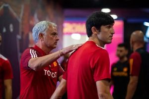 تیم مورینیو در ترکیه با سردار آزمون تماس گرفت