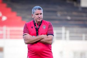 مجوز فعالیت سرمربی پرسپولیس صادر نشد/ نیاز به بررسی بیشتر!