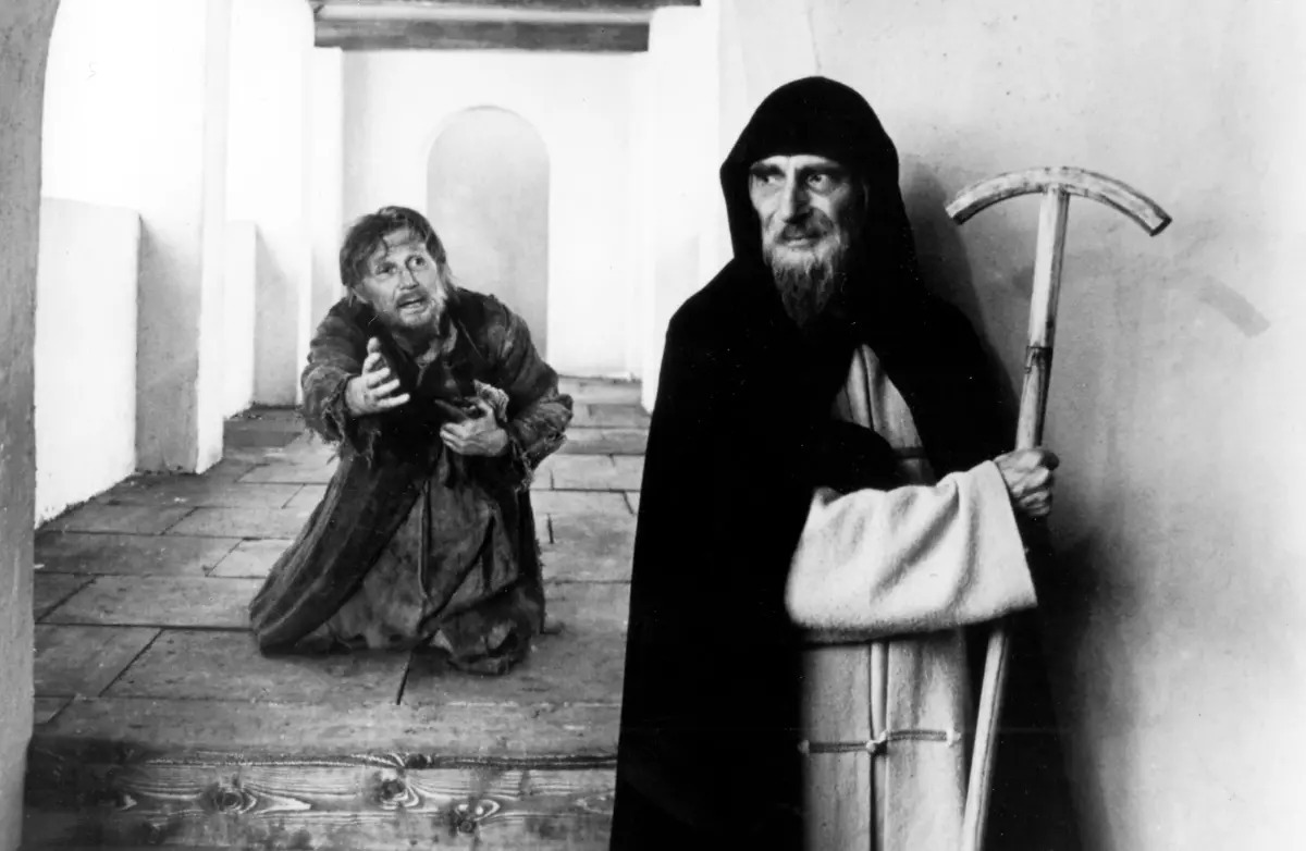 ۱۵ فیلم برتر بیوگرافی تاریخ سینما؛ زندگی و دیگر هیچ در حال تکمیل