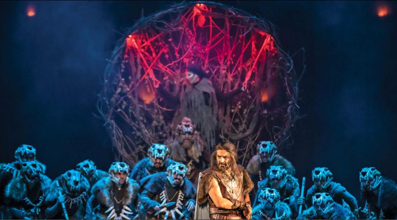 نوید و فرشته تماشاگر یک تئاتر ویژه شدند/ ویدئو