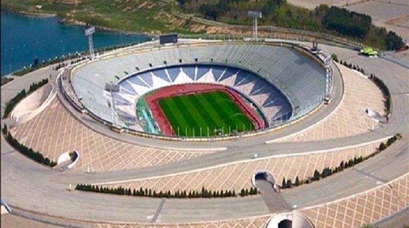 جواد خیابانی: ورزشگاه آزادی سال 1349 کمتر از 2 سال ساخته شد الان تعمیرش بالای 3 سال طول کشیده!/ ویدئو