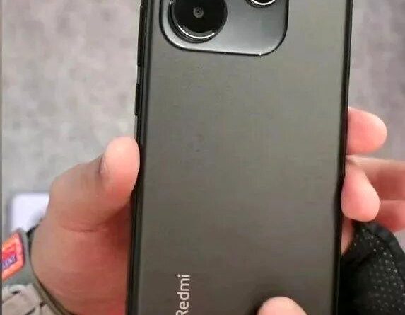 طراحی کاملاً متفاوت گوشی جدید شیائومی/ عکس