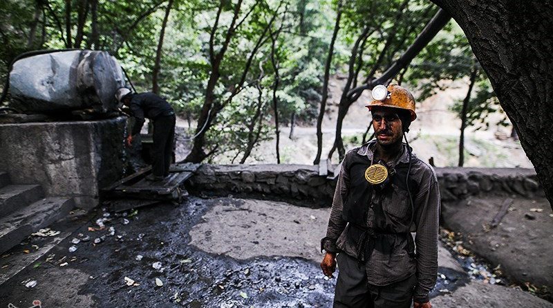 افزایش دستمزد کارگران معادن زغال‌سنگ جدی شد