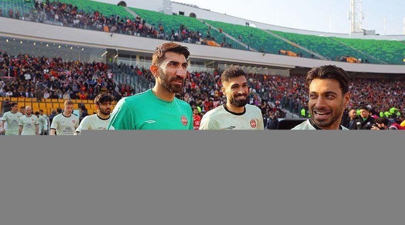 استقبال عجیب از بیرانوند در تبریز با گوسفند/ ویدئو