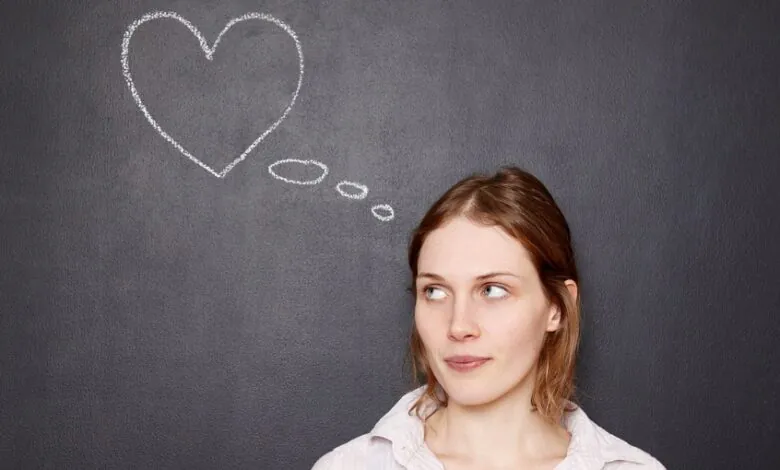 نشانه های کراش داشتن چیست؟_صبح سریع 12 نشانه های کراش داشتن چیست؟ صبح سریع.webp