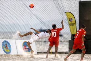 ساحلی‌بازان ایران با جشنواره گل راهی نیمه‌نهایی شدند