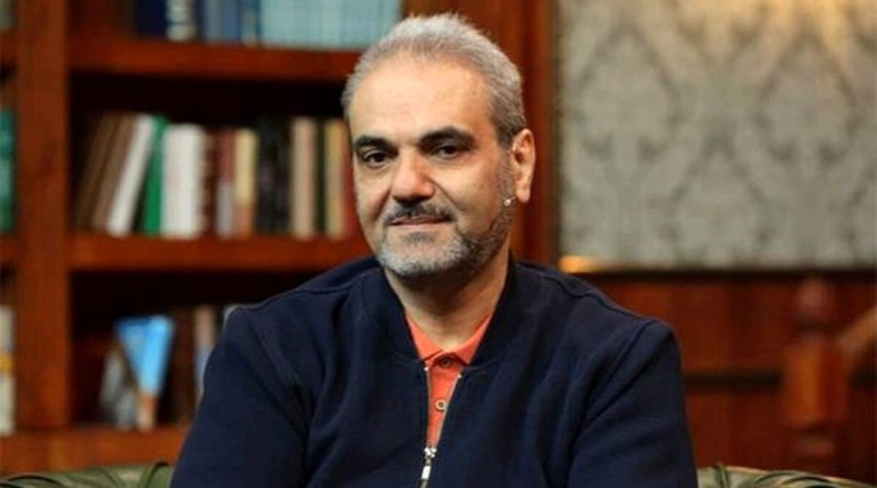 ویدیویی از همه جملات عجیب و غریب جواد خیابانی در دربی