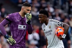 اعتراف دروازه‌بان والنسیا به شرط‌بندی با ستاره رئال مادرید!