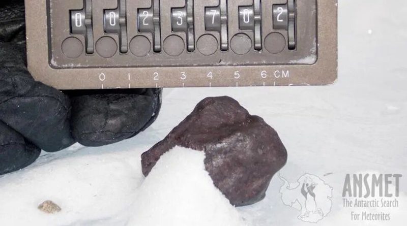 آب زمین از کجا آمده است؟