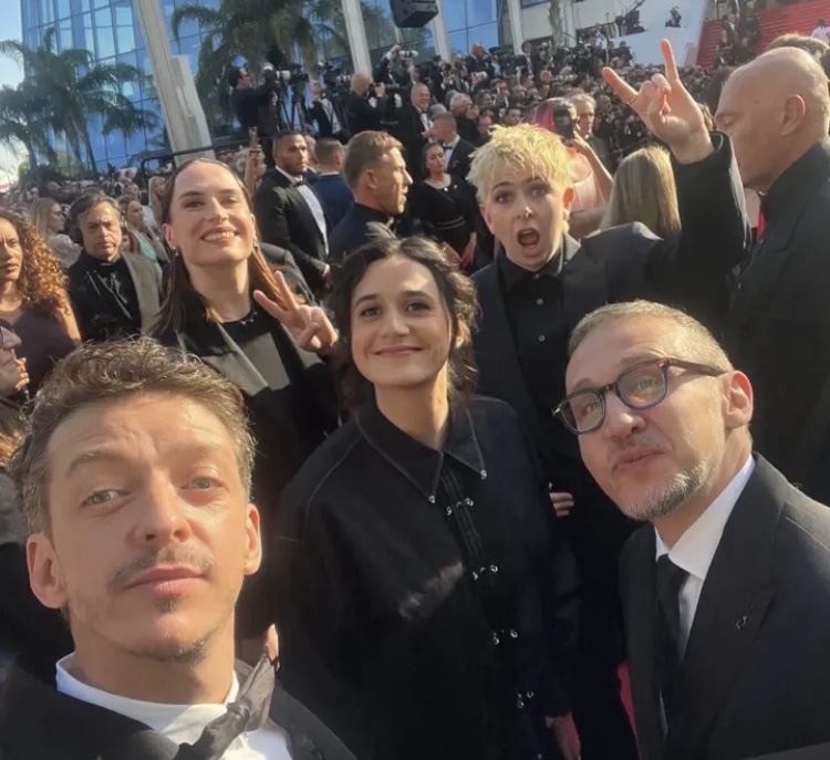 قاب هایی دیدنی از جشنواره کن 2025/ گزارش تصویری_صبح سریع 109 4FEE1E7B EA0A 493D A207 FF2FECC7992D