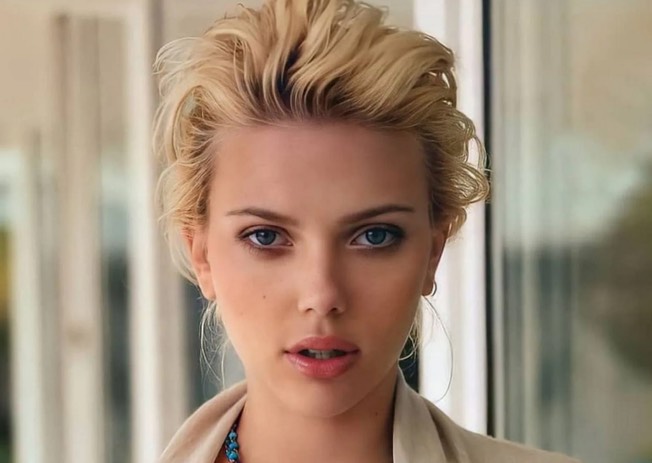 اسکارلت جوهانسون