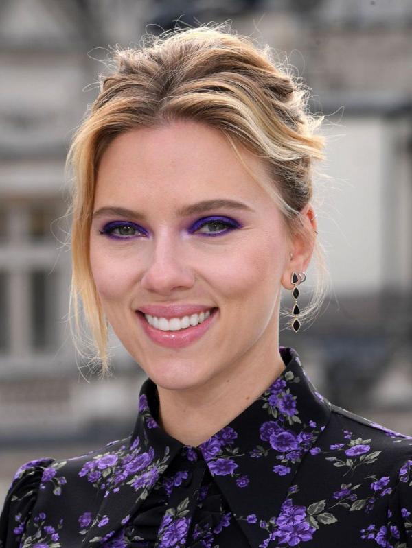 اسکارلت جوهانسون