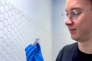 گام بلند دانشمندان در ساخت باتری‌های کوانتومی جدید/ ذخیره 1000 برابر انرژی بیشتر با شارژ آنی در تنها یک ثانیه