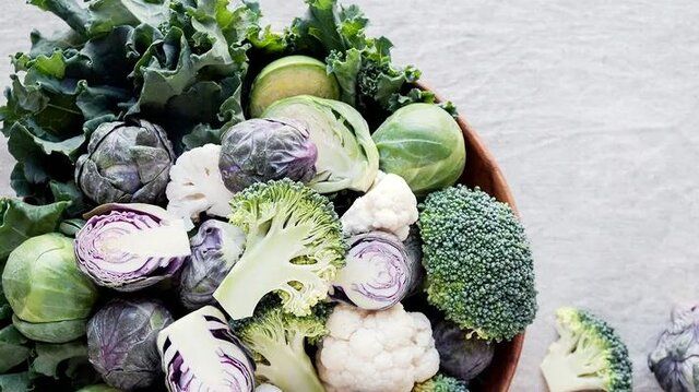 ۴ گروه غذایی که ممکن است باعث بوی نامطبوعِ بدن شوند