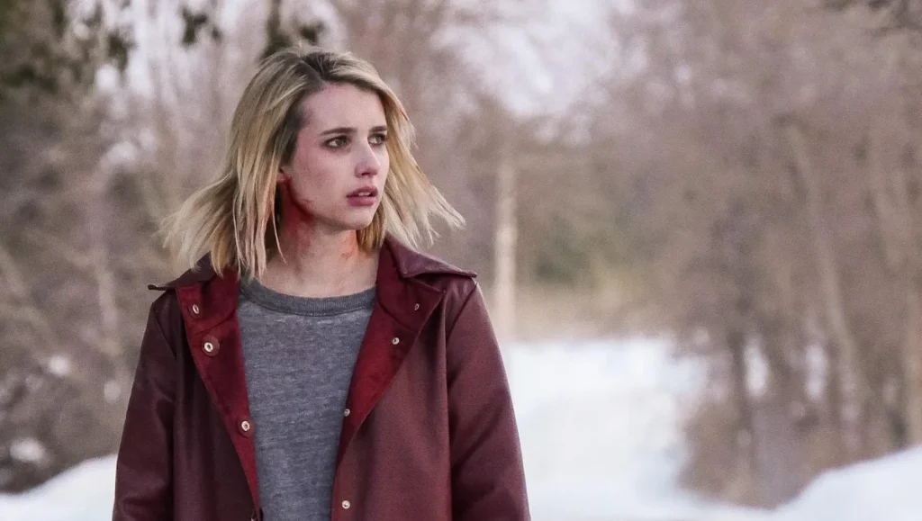 ۱۰ فیلم ترسناک که شما را زهره ترک خواهند کرد_صبح سریع 21 دختری با کت مشکی ۲۰۱۵