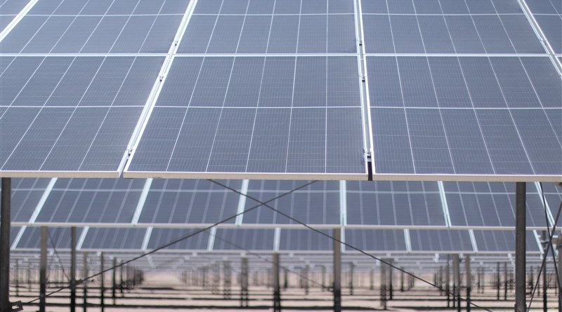 توقف طرح‌های ساخت نیروگاه خورشیدی مددجویان با عدم پرداخت وام اشتغال